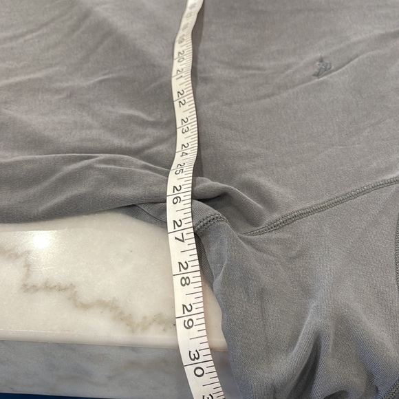 Tommy Bahama Shirt - Picture 12 of 16